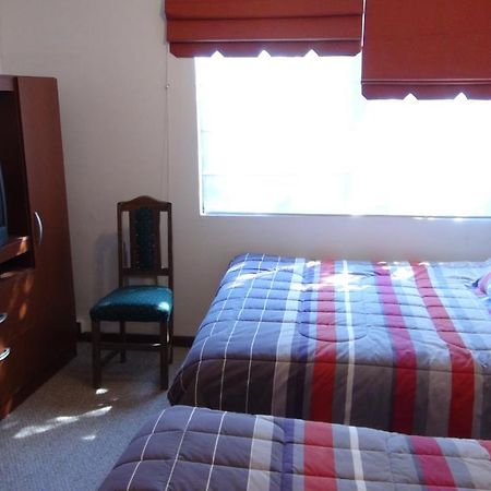 Hostal Los Avellanos Темуко Екстер'єр фото